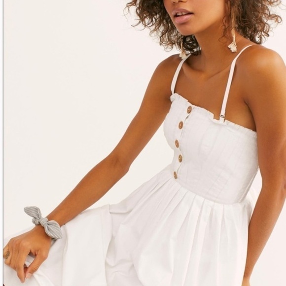 Free People Dresses & Skirts - Free People Lilah White Pleated Midi Tube Dress Size Large